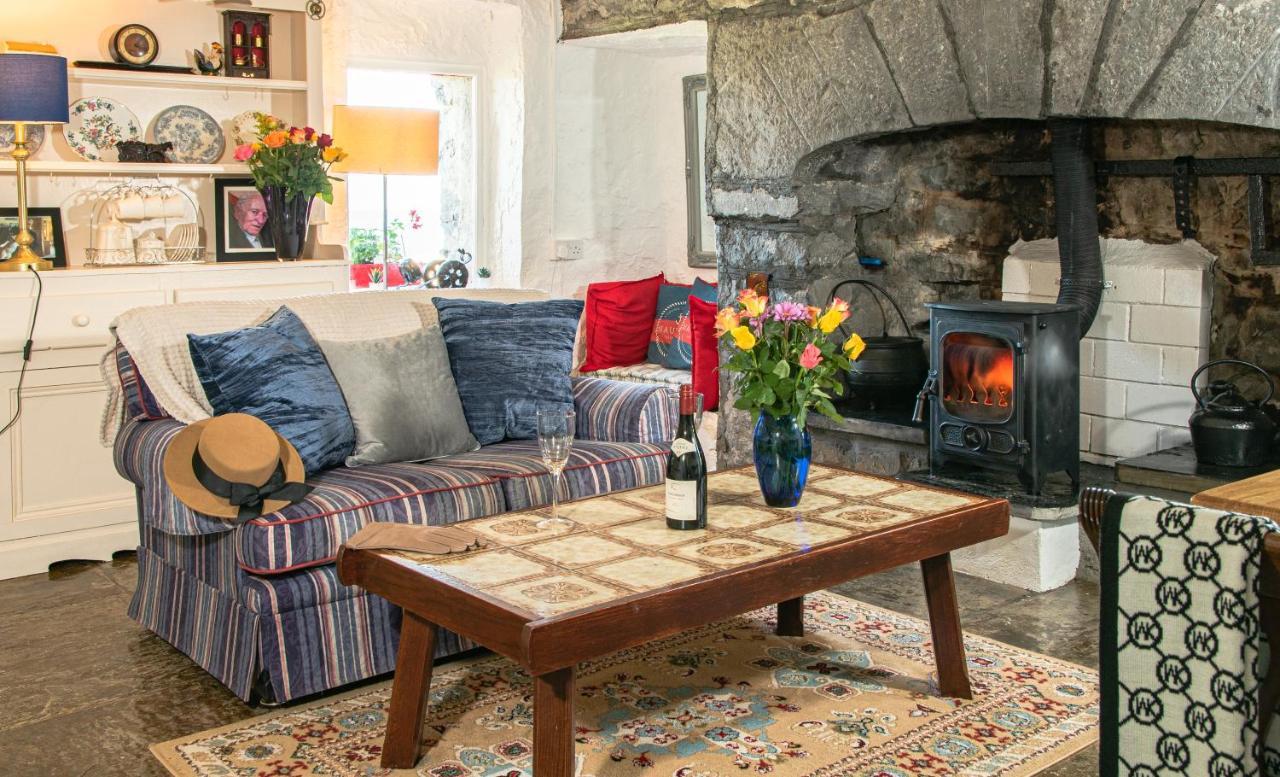 1844 Seascape Cottage Is Located On The Wild Atlantic Way Fanore Exterior foto